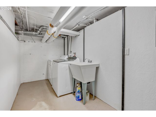 2515 Se 51ST Ave 14, Portland, OR 97206