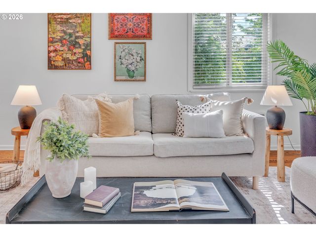 2515 Se 51ST Ave 14, Portland, OR 97206