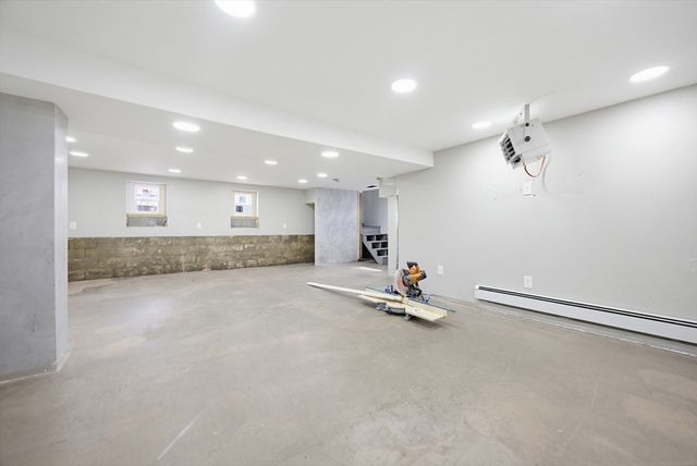 42 Cummings St, Medford, MA 02155