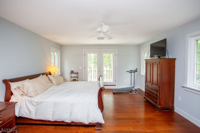 53 Rittenhouse Rd, Delaware Twp., NJ 08559
