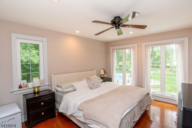 53 Rittenhouse Rd, Delaware Twp., NJ 08559