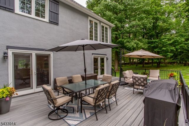 53 Rittenhouse Rd, Delaware Twp., NJ 08559