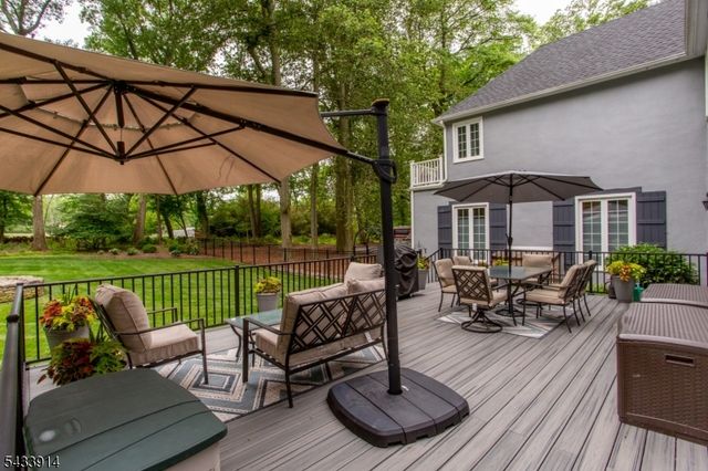53 Rittenhouse Rd, Delaware Twp., NJ 08559
