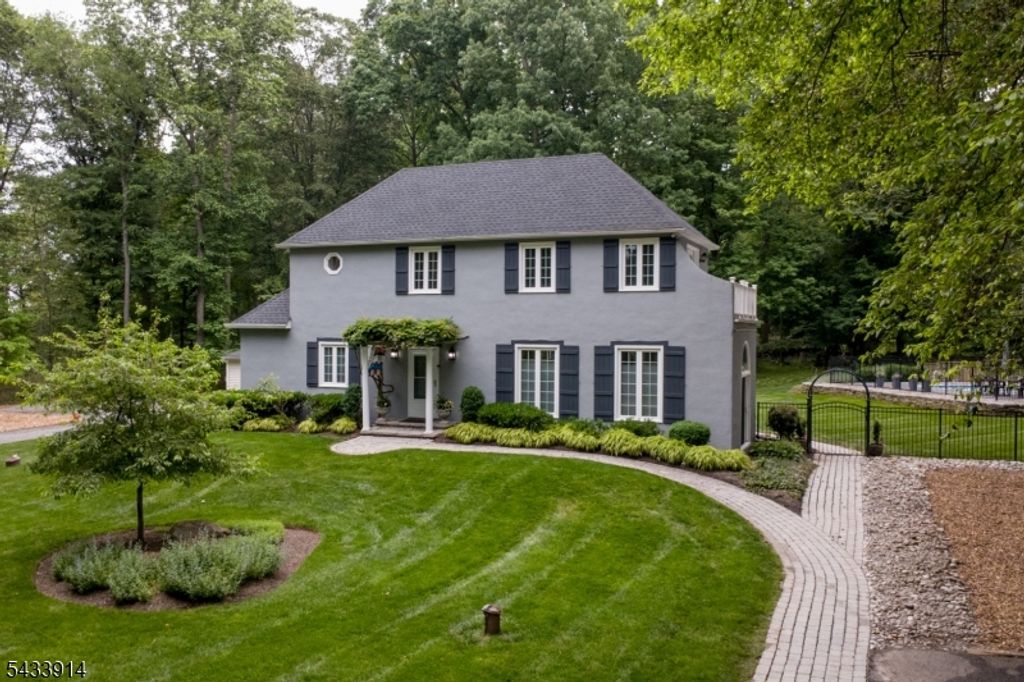 53 Rittenhouse Rd, Delaware Twp., NJ 08559