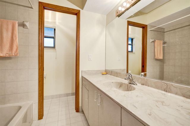 766-750 SE Cavern Ave, Port St Lucie, FL 34983