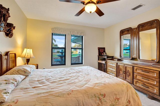 766-750 SE Cavern Ave, Port St Lucie, FL 34983