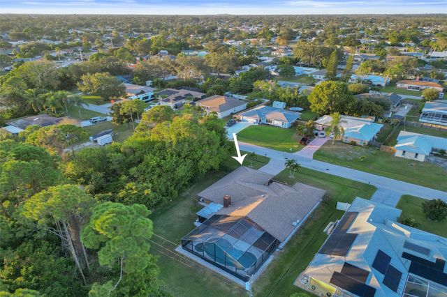 766-750 SE Cavern Ave, Port St Lucie, FL 34983