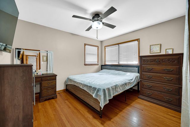 724 169th Street, Hammond, IN 46324