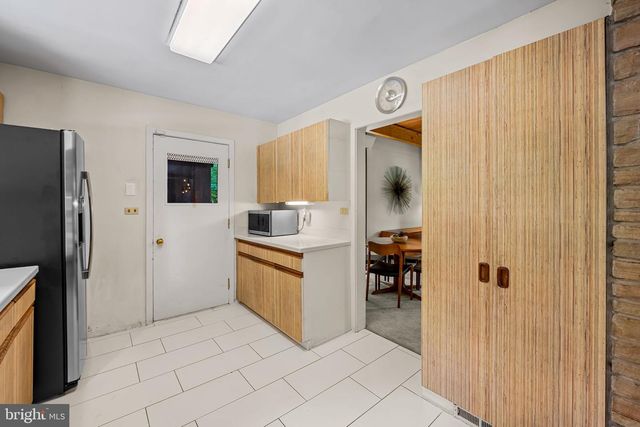 1406 ELLENGLEN RD, Baltimore, MD 21286