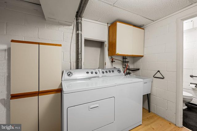 1406 ELLENGLEN RD, Baltimore, MD 21286