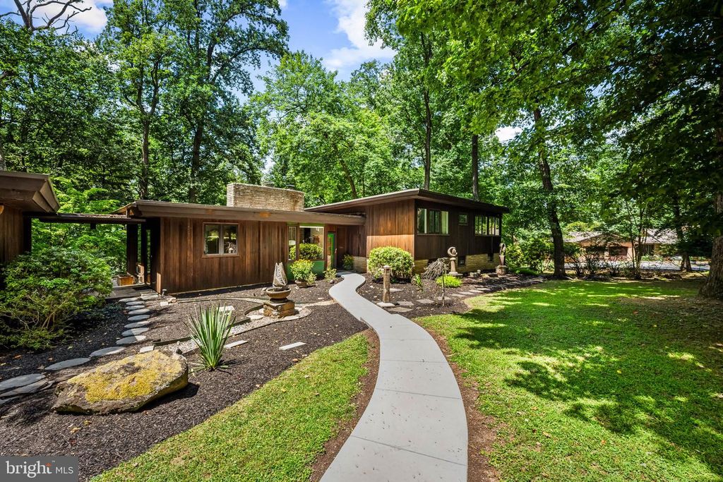 1406 ELLENGLEN RD, Baltimore, MD 21286