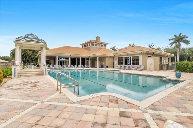 7747 Via Grande, Boynton Beach, FL 33437