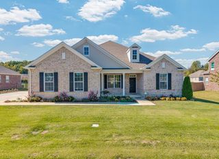 320 Greymoor Ln, Cookeville, TN 38501