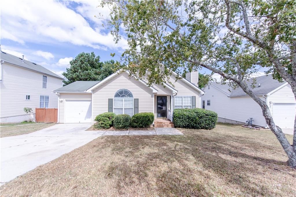 425 Eagles Flight Lane, Riverdale, GA 30274