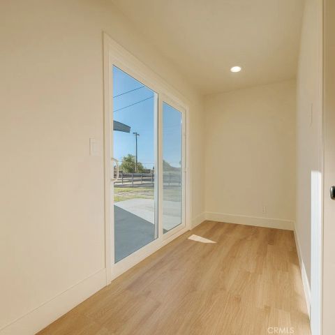 5548 Elmwood, San Bernardino, CA 92404