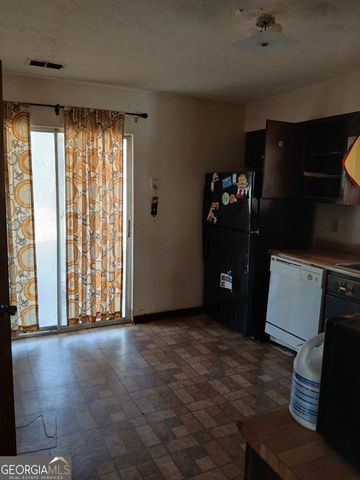 108 Fairview Place, Stockbridge, GA 30281