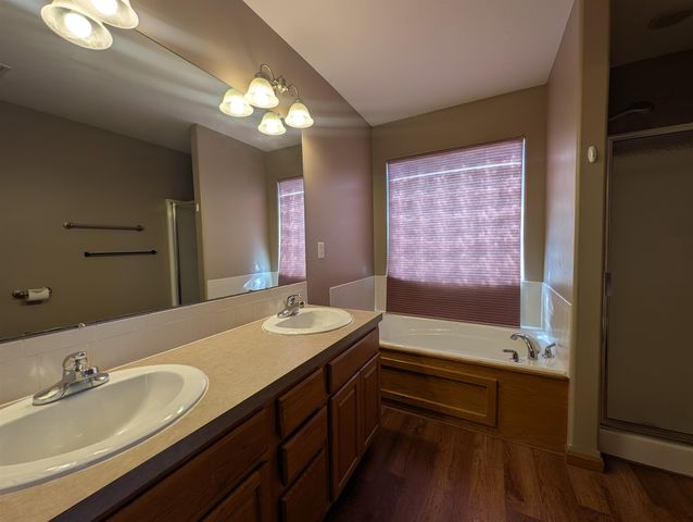 4602 E Willow Point CT, Wichita, KS 67220