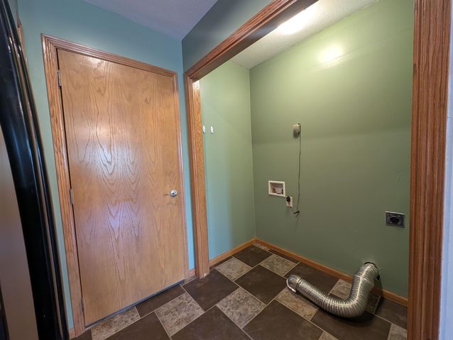 4602 E Willow Point CT, Wichita, KS 67220