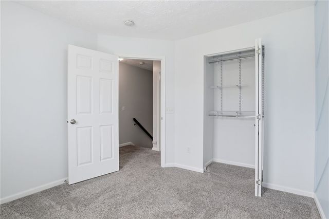 1 Cherry Blossom Circle, Chili, NY 14514