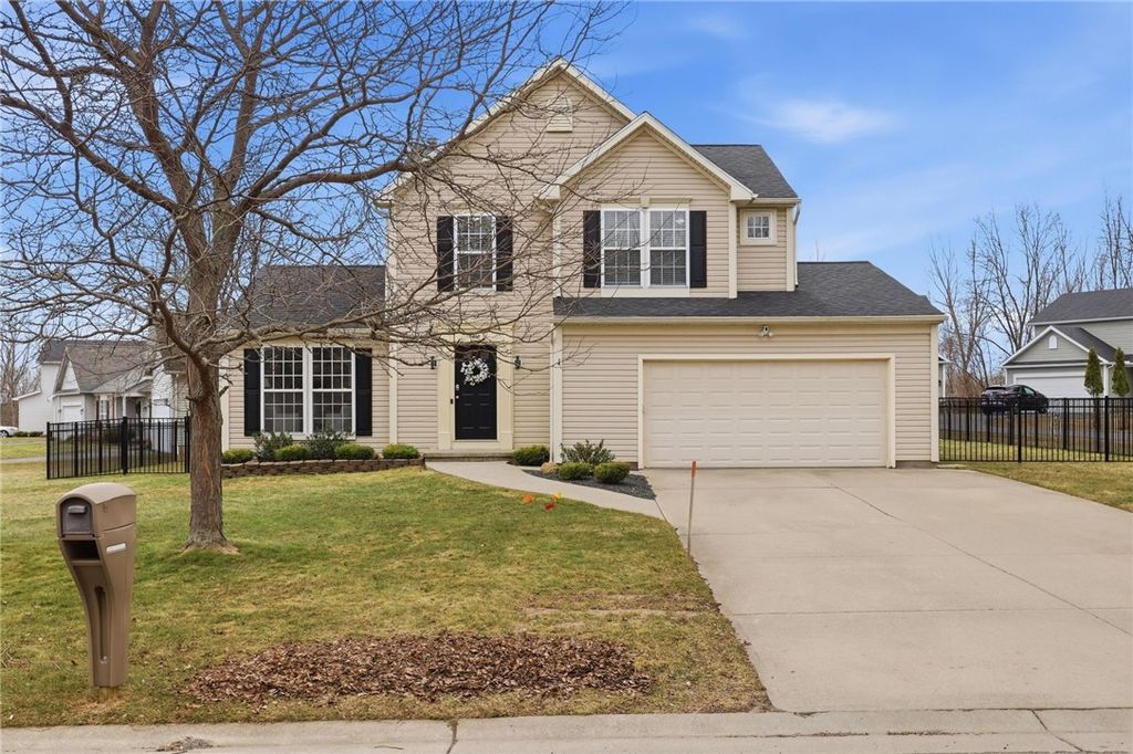 1 Cherry Blossom Circle, Chili, NY 14514