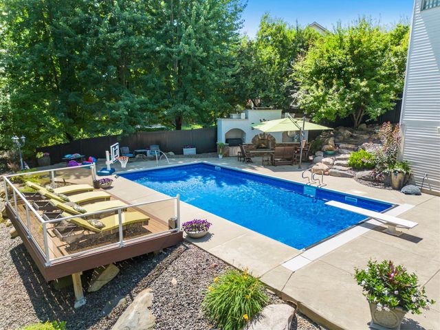 13401 Cormack Circle, Rosemount, MN 55068