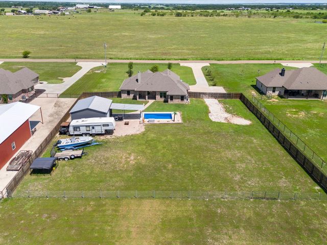 2210 County Road 1104, Cleburne, TX 76031