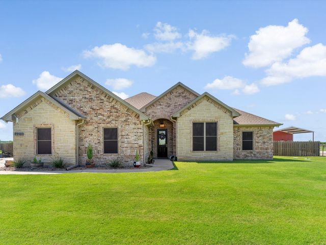 2210 County Road 1104, Cleburne, TX 76031