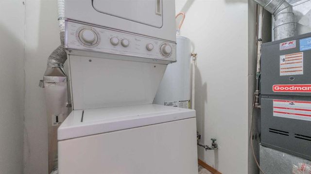 150-154 Meadows, Crown Point, IN 46307