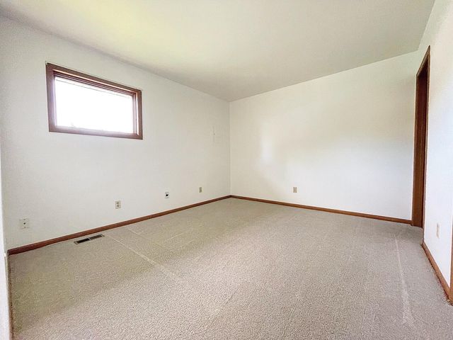 150-154 Meadows, Crown Point, IN 46307