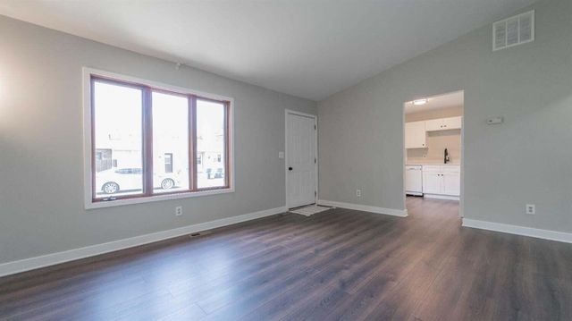 150-154 Meadows, Crown Point, IN 46307