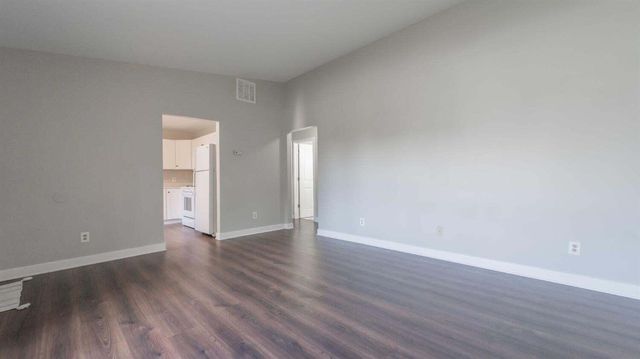 150-154 Meadows, Crown Point, IN 46307