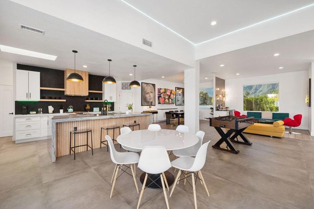 1172 E Deepak Road, Palm Springs, CA 92262