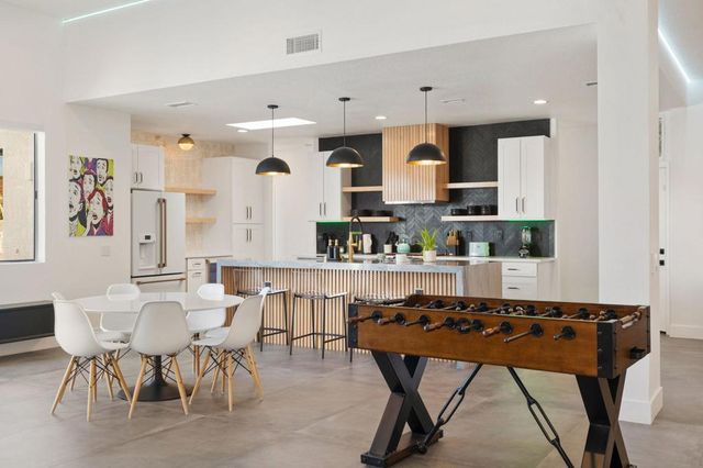 1172 E Deepak Road, Palm Springs, CA 92262