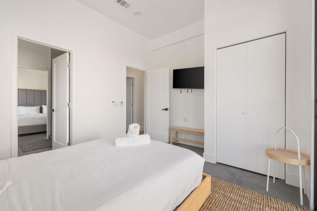 1172 E Deepak Road, Palm Springs, CA 92262