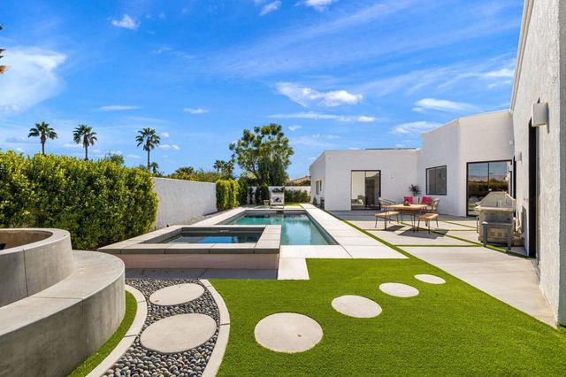 1172 E Deepak Road, Palm Springs, CA 92262