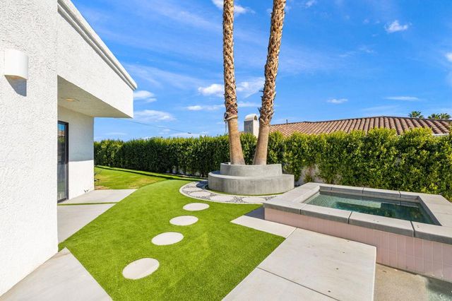 1172 E Deepak Road, Palm Springs, CA 92262