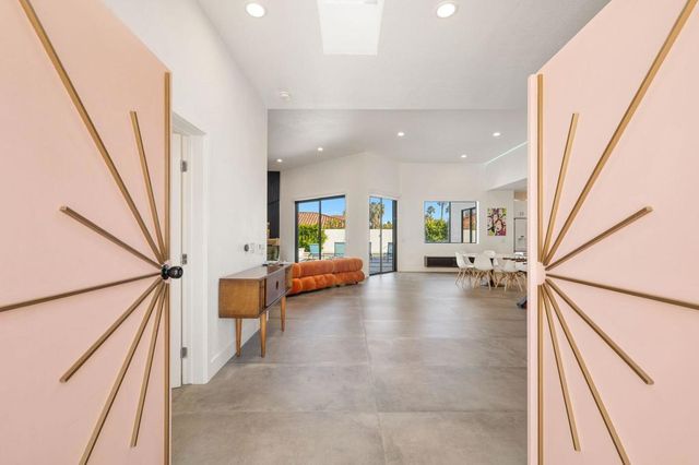 1172 E Deepak Road, Palm Springs, CA 92262