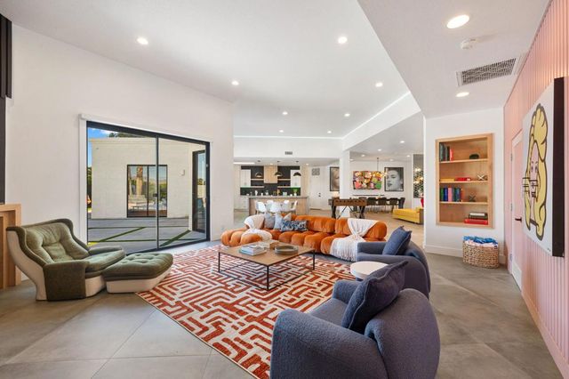 1172 E Deepak Road, Palm Springs, CA 92262