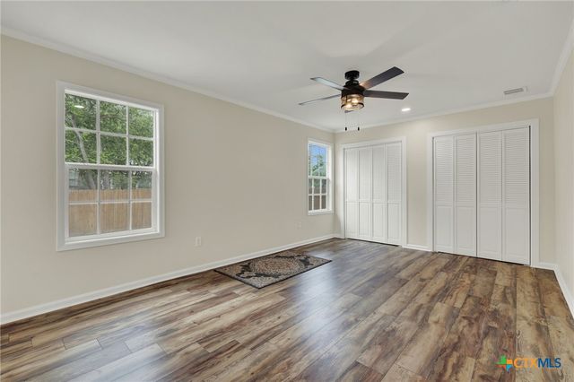 312 N Lavernia, Marion, TX 78124