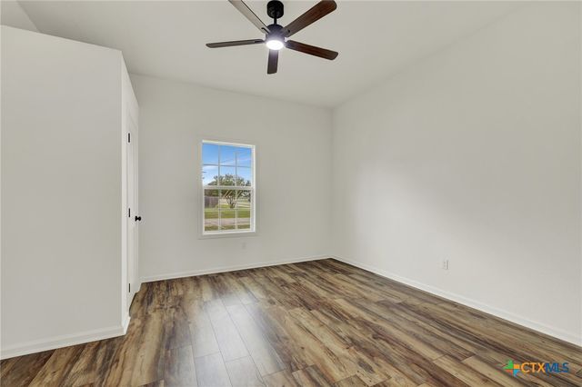 312 N Lavernia, Marion, TX 78124