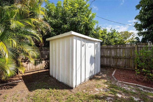 775 MOHAWK ROAD, Venice, FL 34293