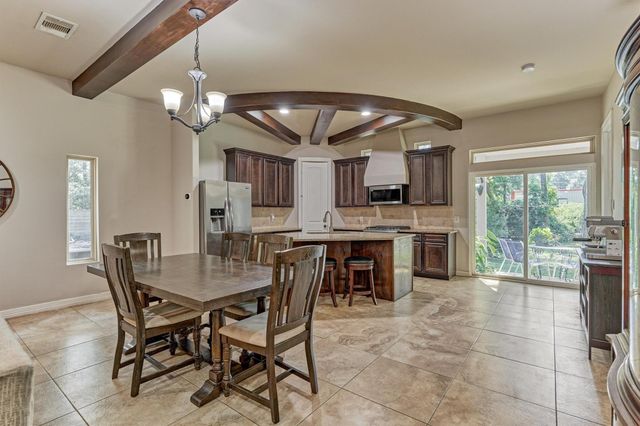 7203 Ponderosa Drive, Magnolia, TX 77354