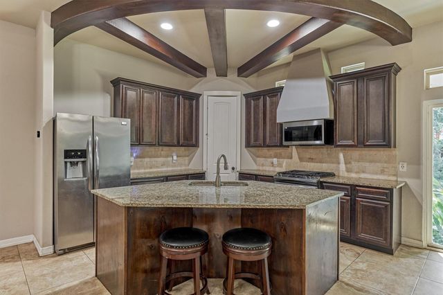 7203 Ponderosa Drive, Magnolia, TX 77354