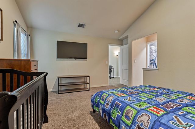 7203 Ponderosa Drive, Magnolia, TX 77354