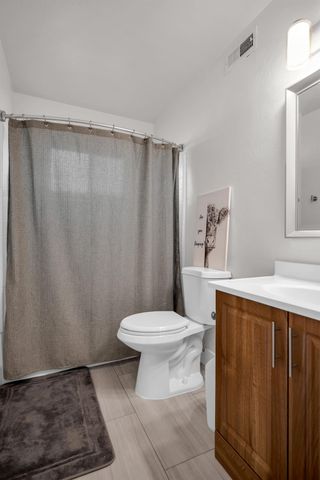 9101 Rosewood Dr, Sacramento, CA 95826