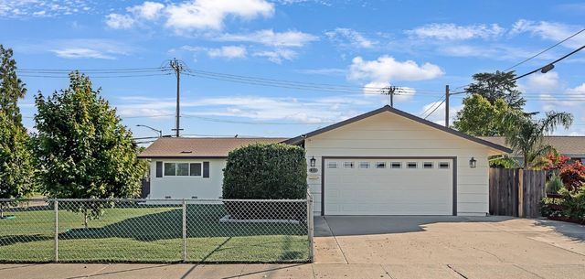 9101 Rosewood Dr, Sacramento, CA 95826