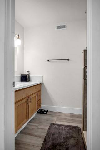 9101 Rosewood Dr, Sacramento, CA 95826