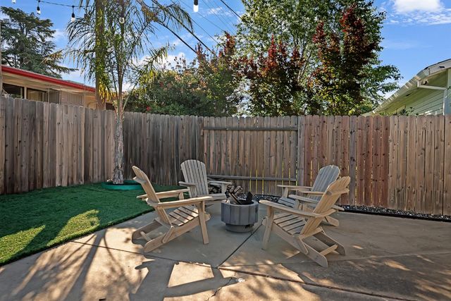 9101 Rosewood Dr, Sacramento, CA 95826