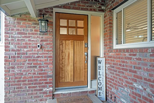 9101 Rosewood Dr, Sacramento, CA 95826