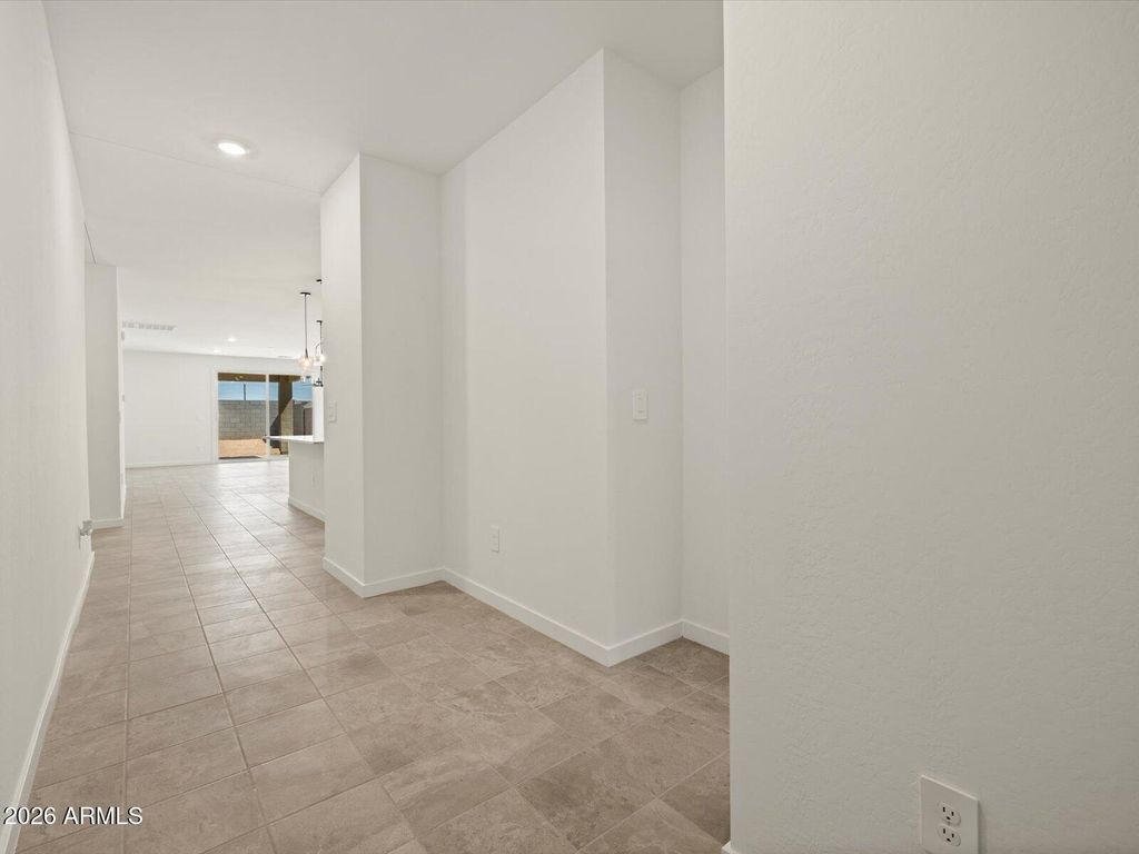 2505 E ENANTIO Road, San Tan Valley, AZ 85143 — photo 4